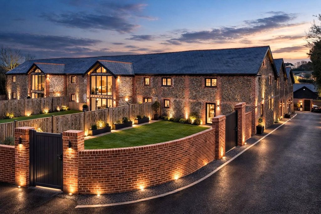 Property photo 1 of 34 Picture No. 50