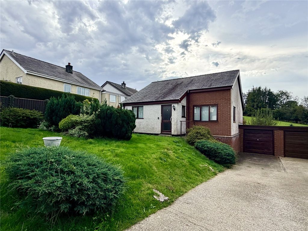 Property photo 1 of 12 Picture No. 01