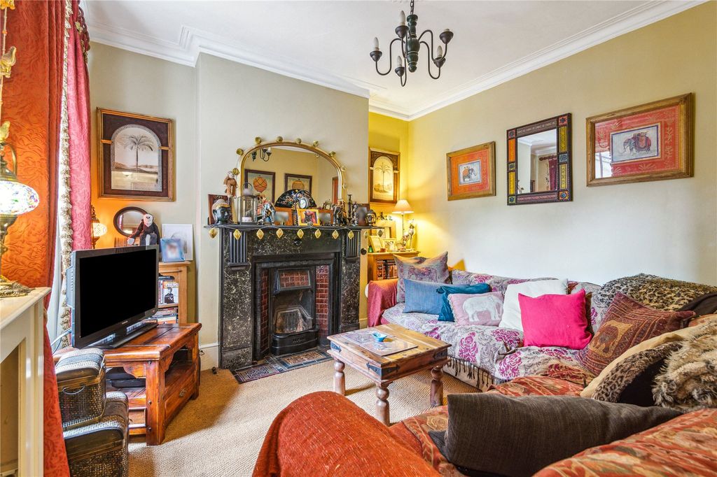 Property photo 3 of 17 Reception Room
