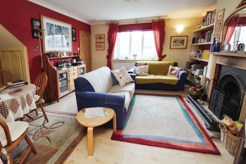 Property photo 2 of 15