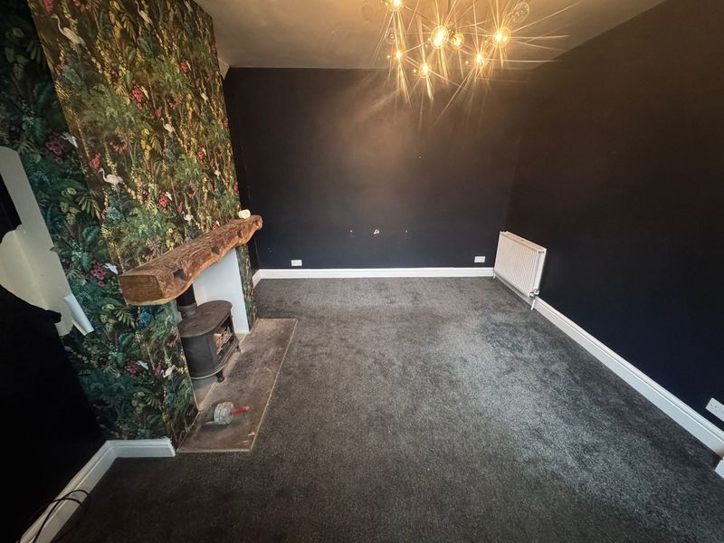 Property photo 2 of 9 Photo 3