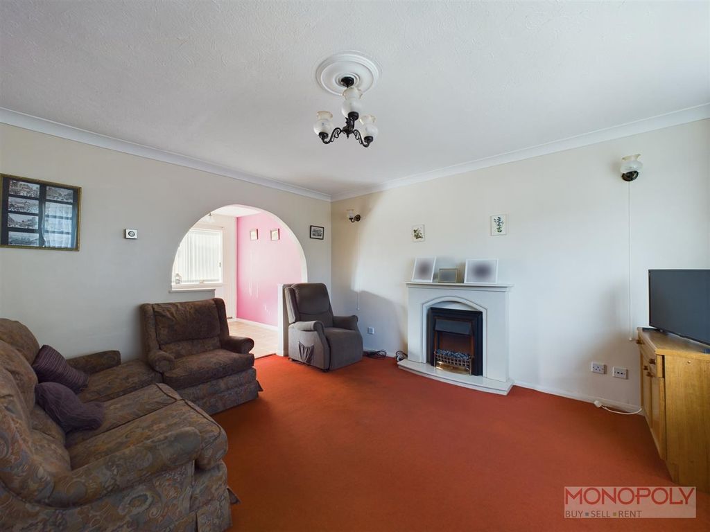 Property photo 3 of 15 Cam01979G0-Pr0380-Still007.Jpg