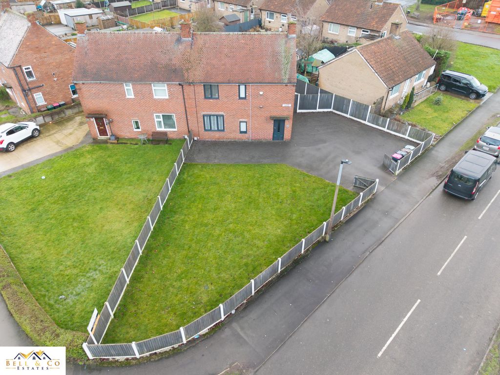 Property photo 3 of 32 Aerial 4