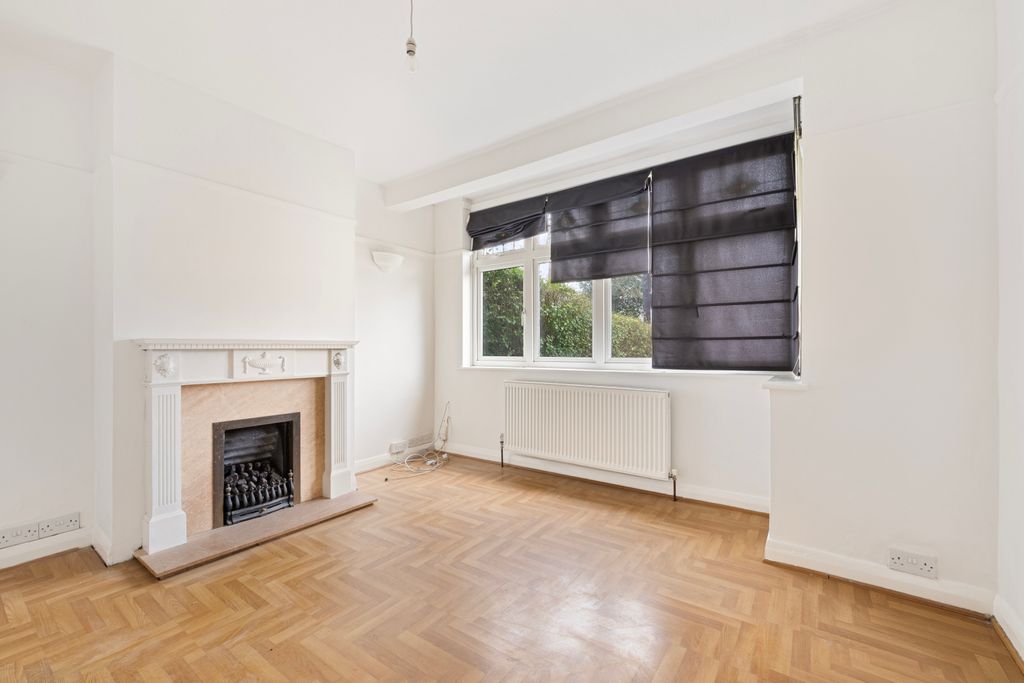 Property photo 2 of 14 Picture No. 06