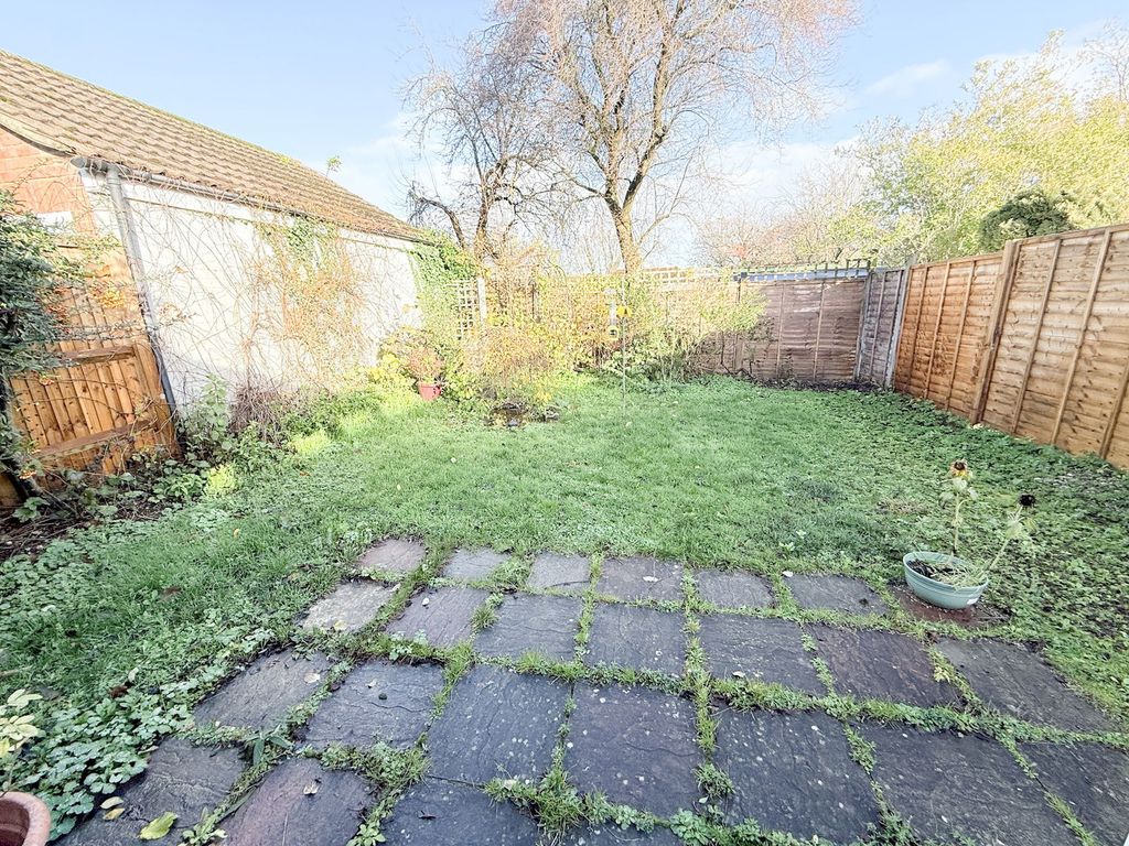 Property photo 3 of 8