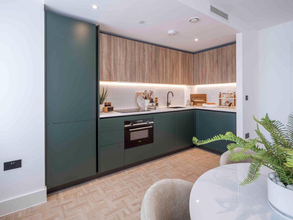Property photo 1 of 12 Kitchen