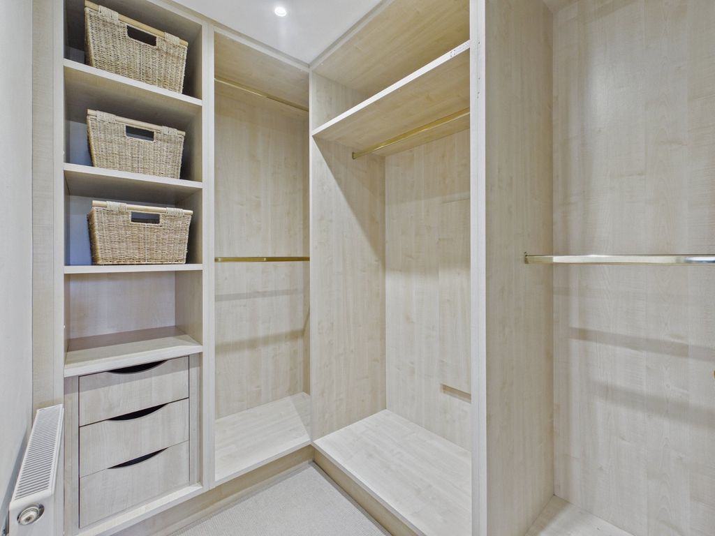 Additional image 10 of 2 bed flat for saleLedborough Lane, Beaconsfield HP9