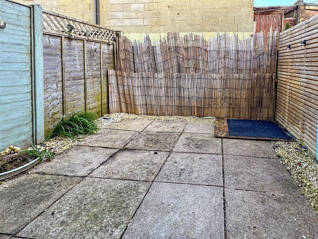 Property photo 2 of 11 Img_2436.Jpg