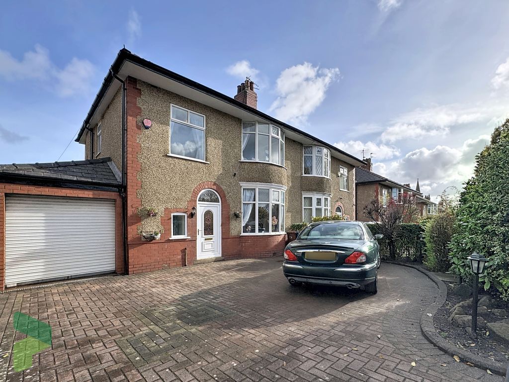 Property photo 1 of 28