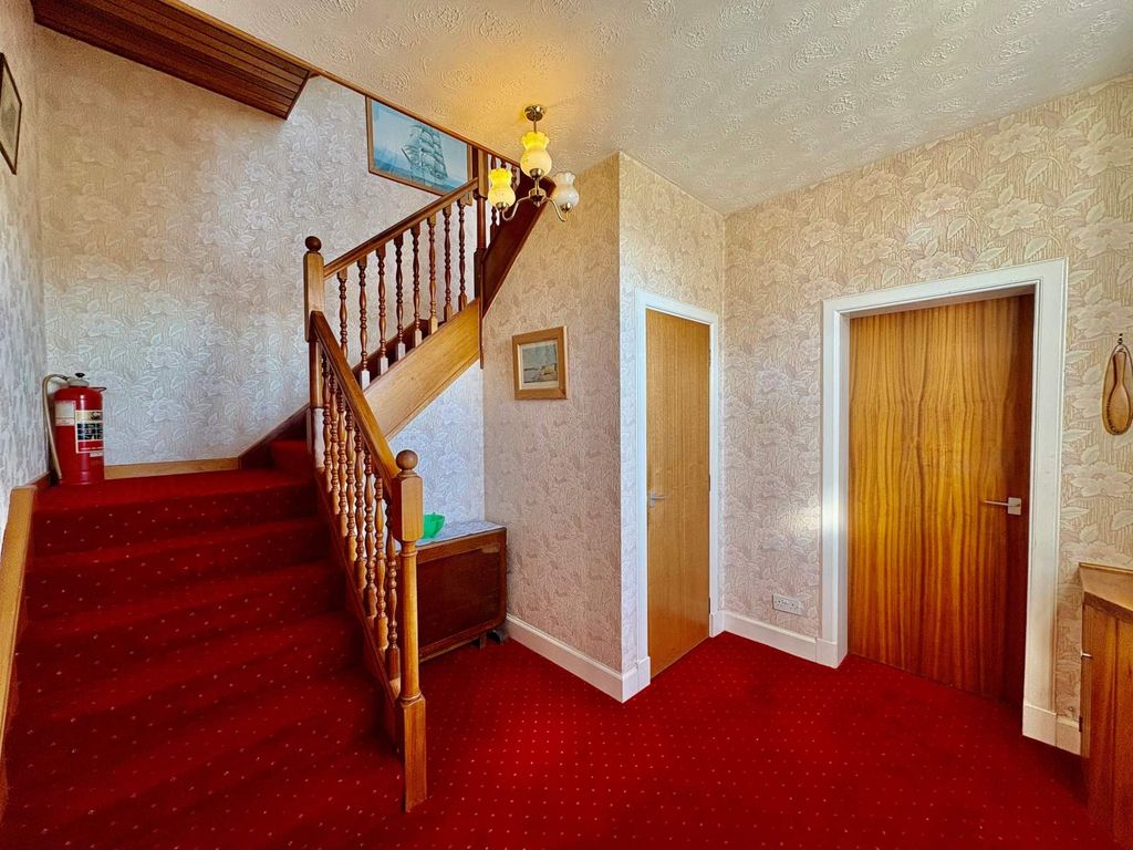 Property photo 2 of 13 Not Specified