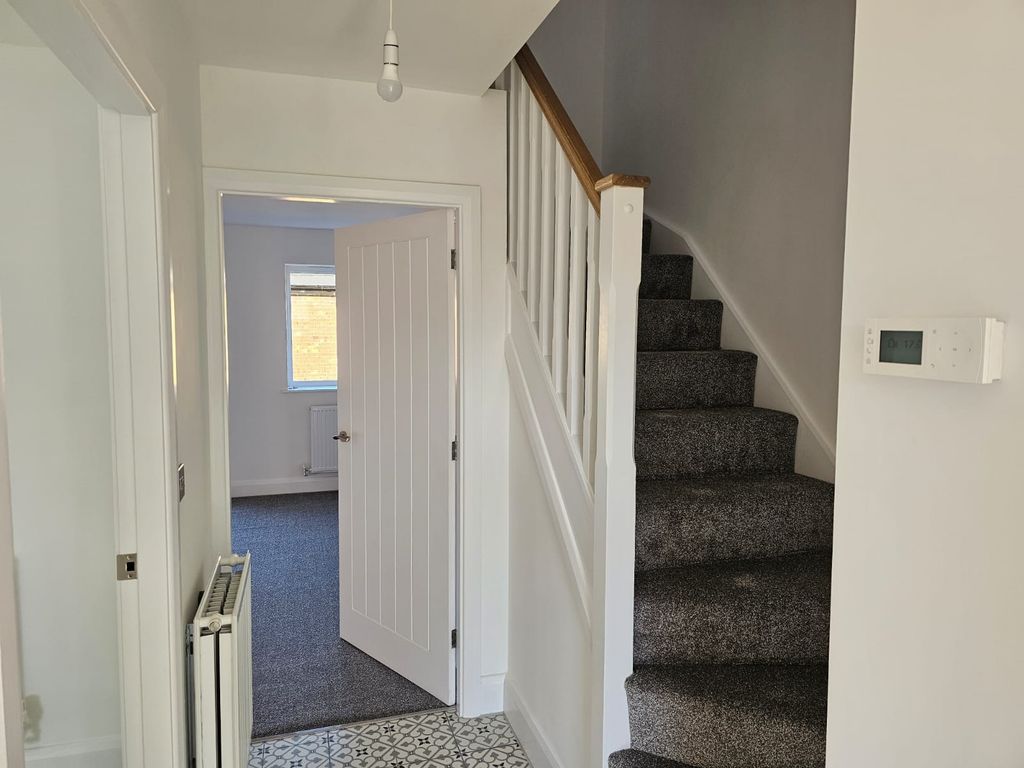 Property photo 2 of 11 Annex