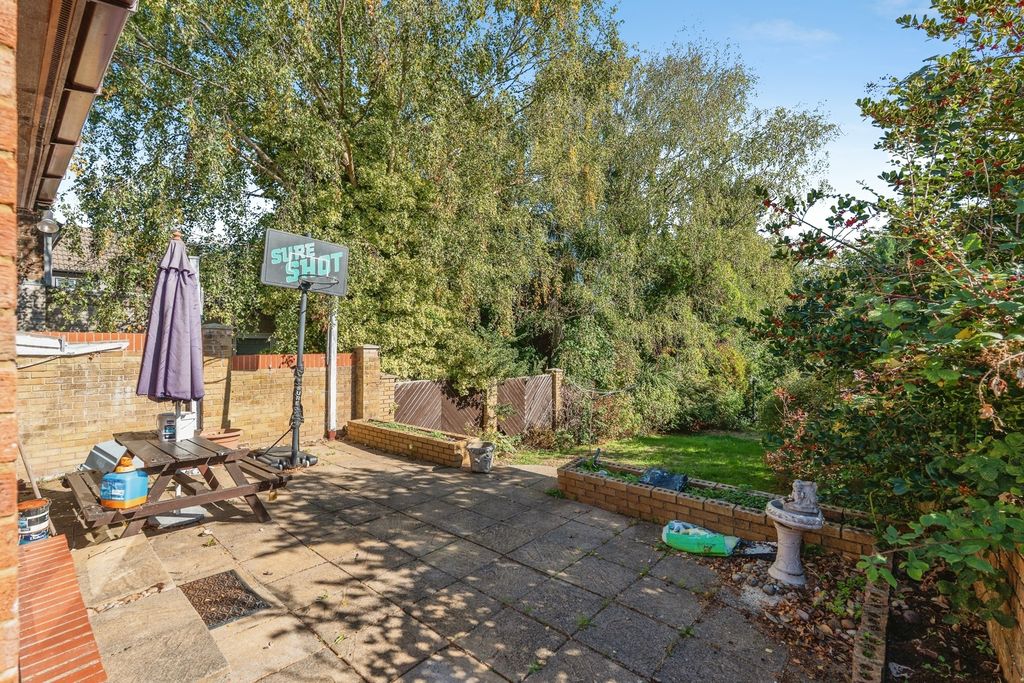 Property photo 2 of 17 Pbox-Img.Jpg
