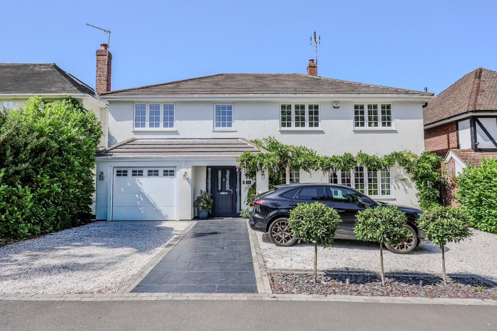 Property photo 1 of 45