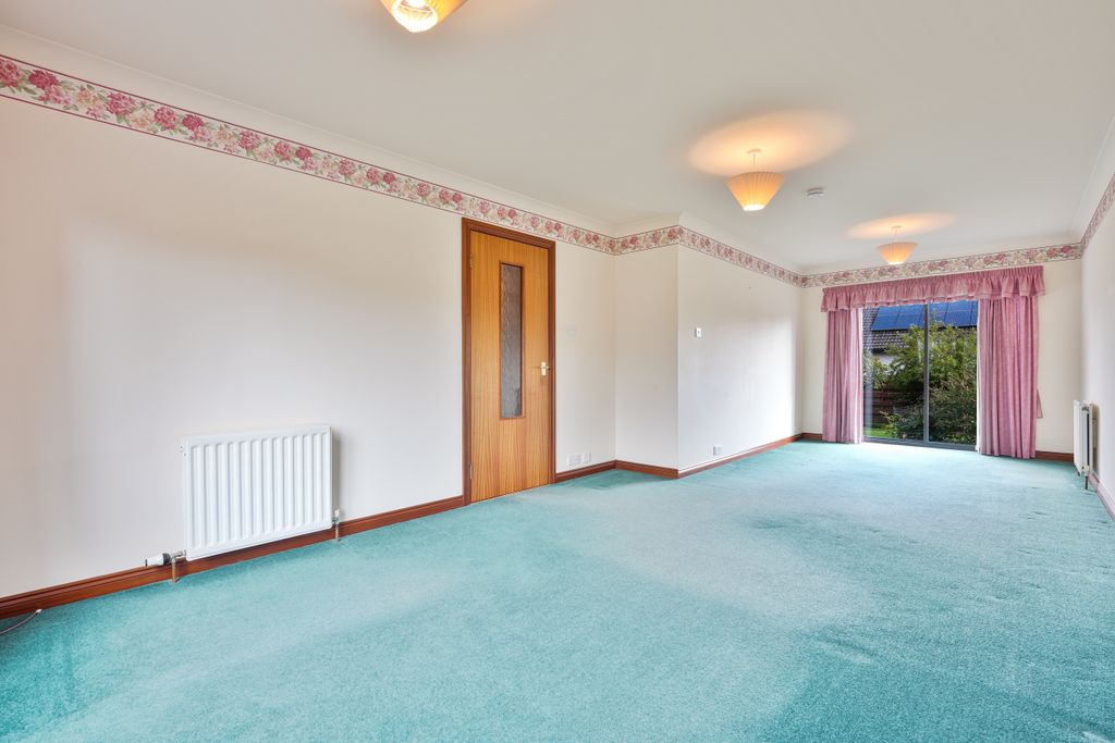 Property photo 3 of 34 A-4