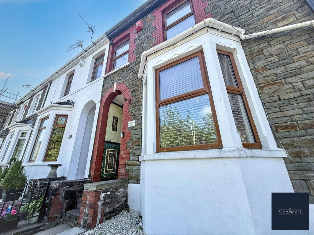 Property photo 1 of 25