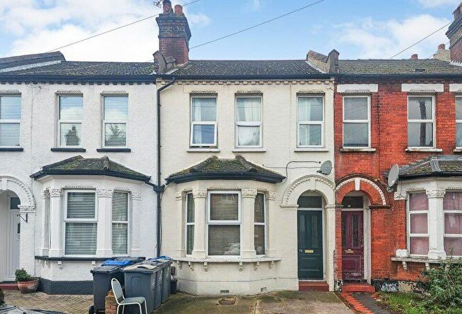 Property photo 1 of 1