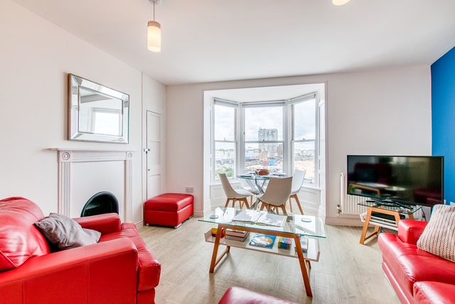 Property photo 3 of 9