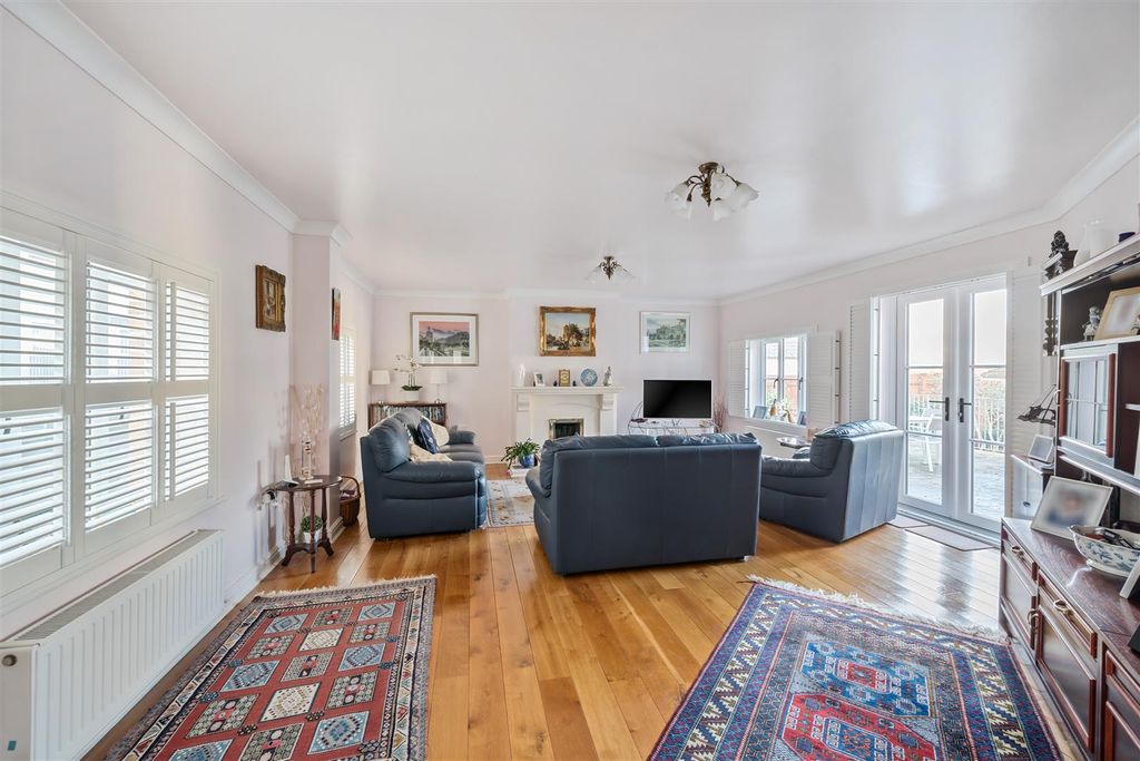Property photo 3 of 14 1528014 - 24.Jpg