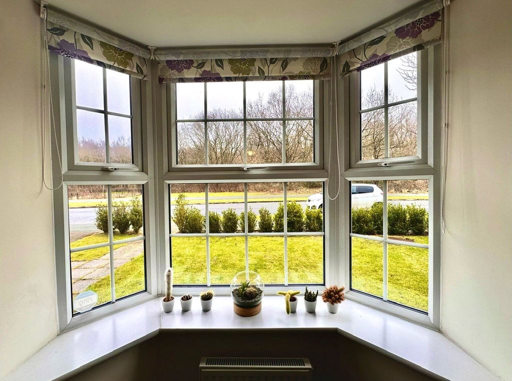 Property photo 2 of 17 Picture No. 15