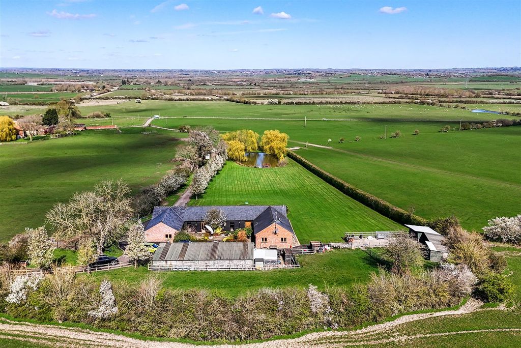 Property photo 1 of 45 1420821 (5).Jpg