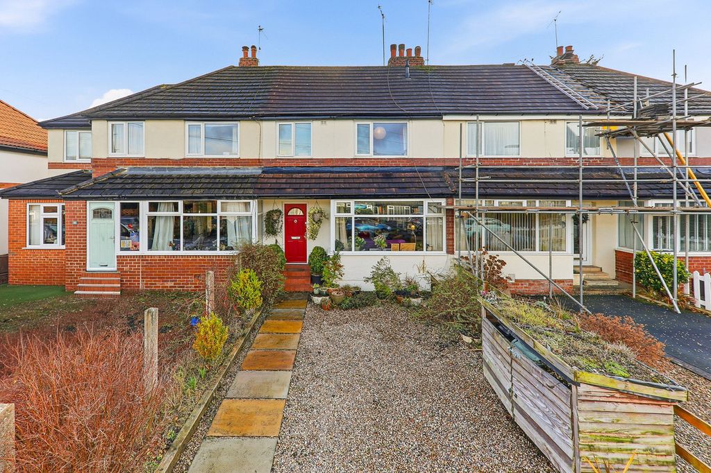 Property photo 1 of 24