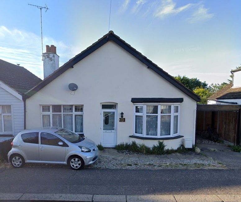 Property photo 1 of 11