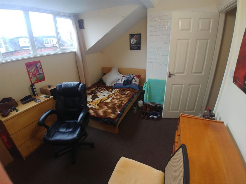 Property photo 3 of 10 19 12 10_131342 (4).Jpg