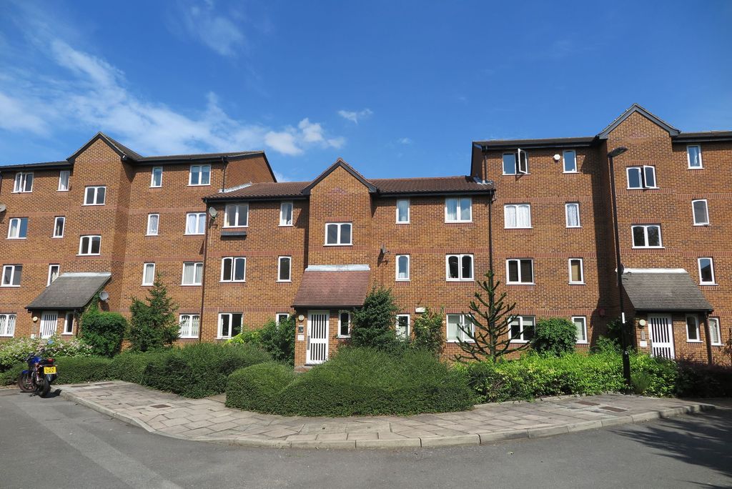 Property photo 1 of 9