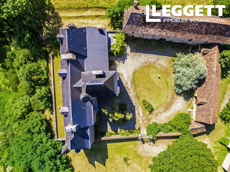 Property photo 3 of 10