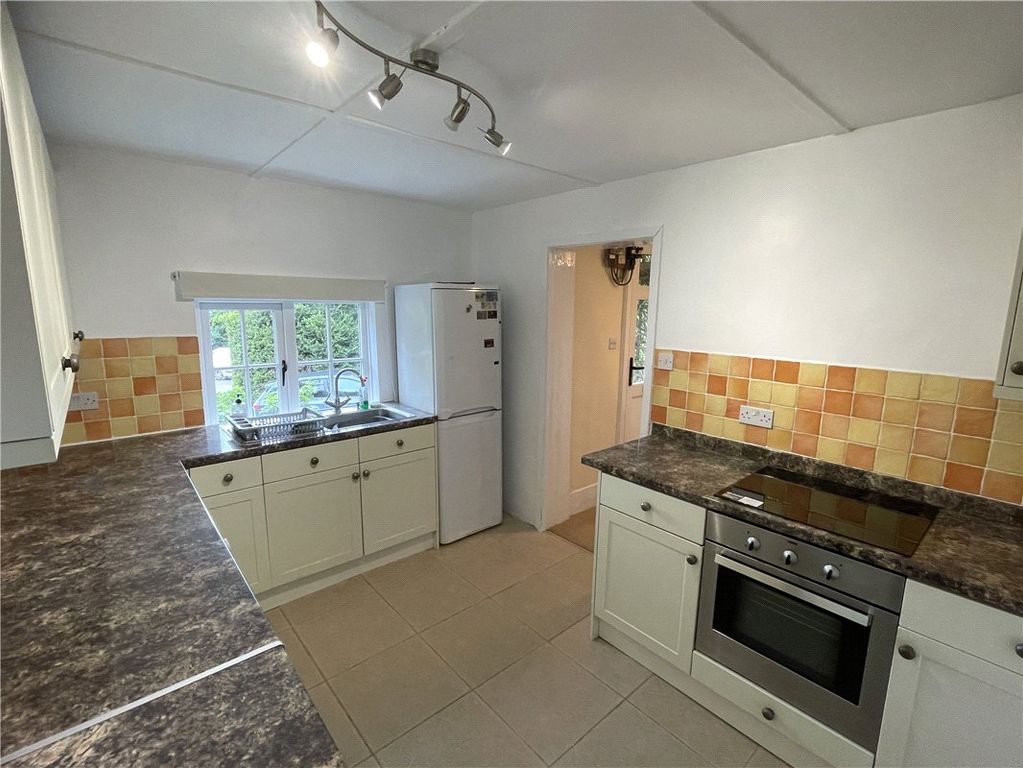 Property photo 3 of 6 Picture No. 04