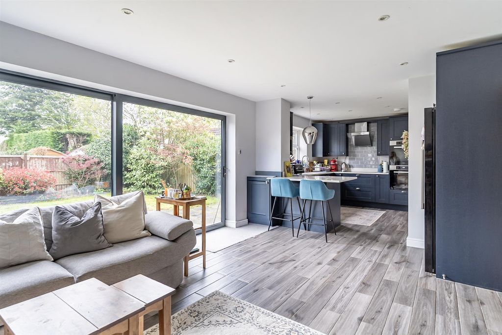 Property photo 2 of 16 Kitchen Living Room