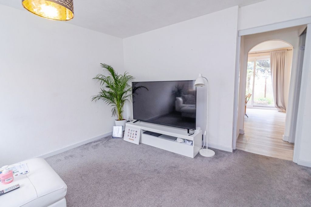 Property photo 1 of 18 Photo