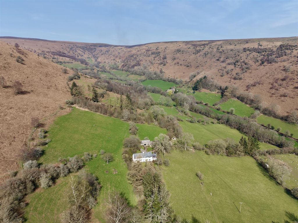 Property photo 2 of 31 Dji_Fly_20260321_120156_0186_1774196973740_Photo.J