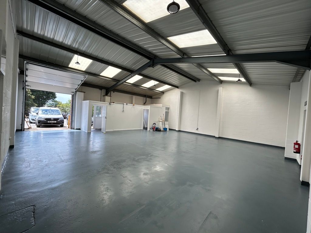 Property photo 2 of 13 Photo 12