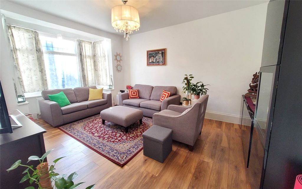 Property photo 1 of 15 Picture No. 02