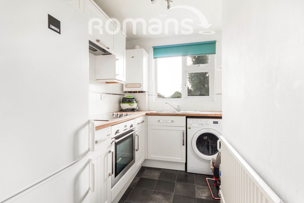 Property photo 3 of 10 Baa65422-B32A-4Be9-A