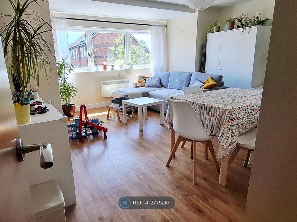 Property photo 3 of 8