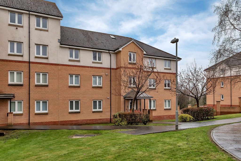 Property photo 2 of 24 002