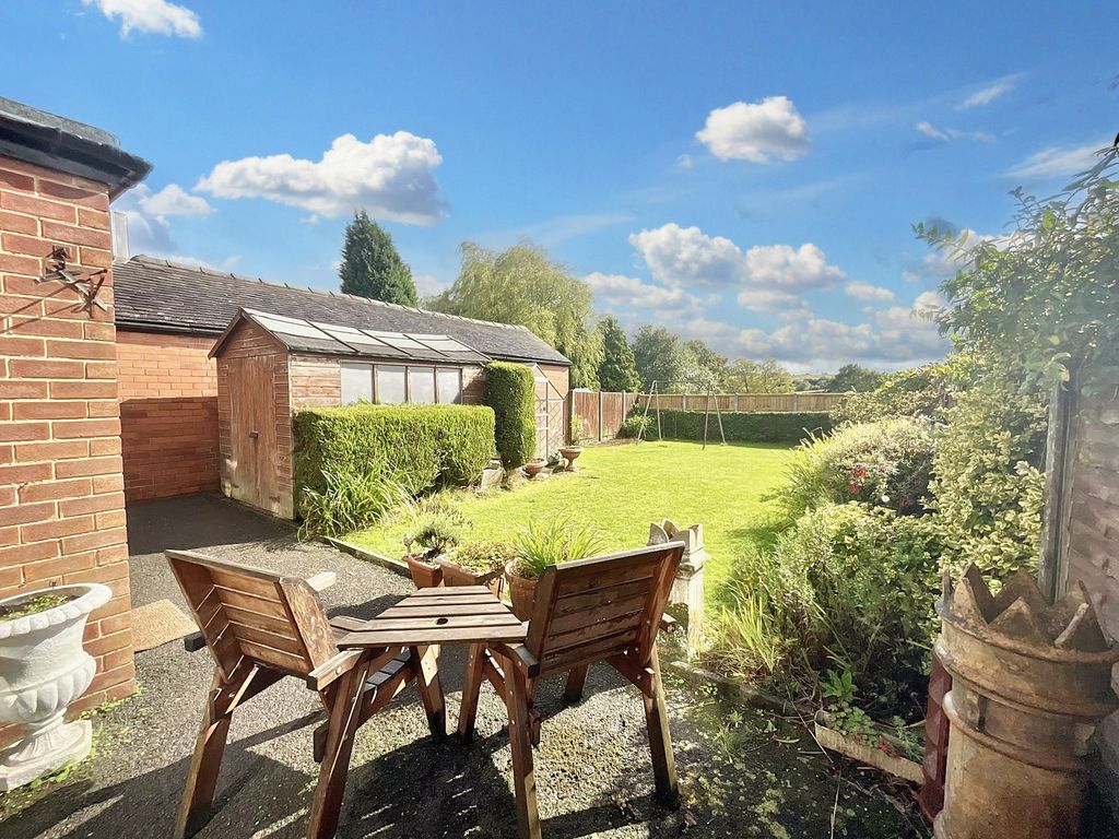 Property photo 2 of 24