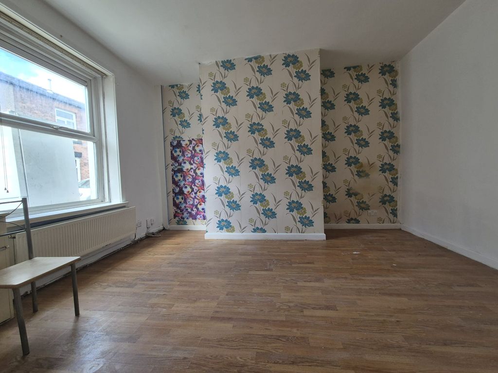 Property photo 2 of 2