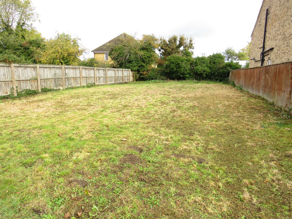 Property photo 1 of 5