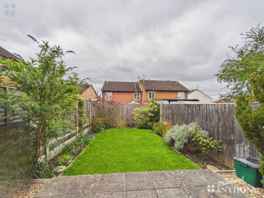 Property photo 3 of 8 Cam03218G0-Pr0970-Still013