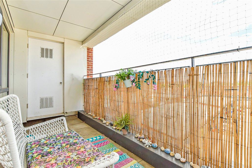 Property photo 2 of 8 Balcony / Terrace