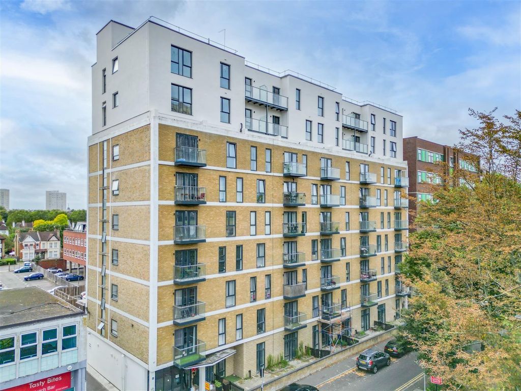 Property photo 1 of 6 Front