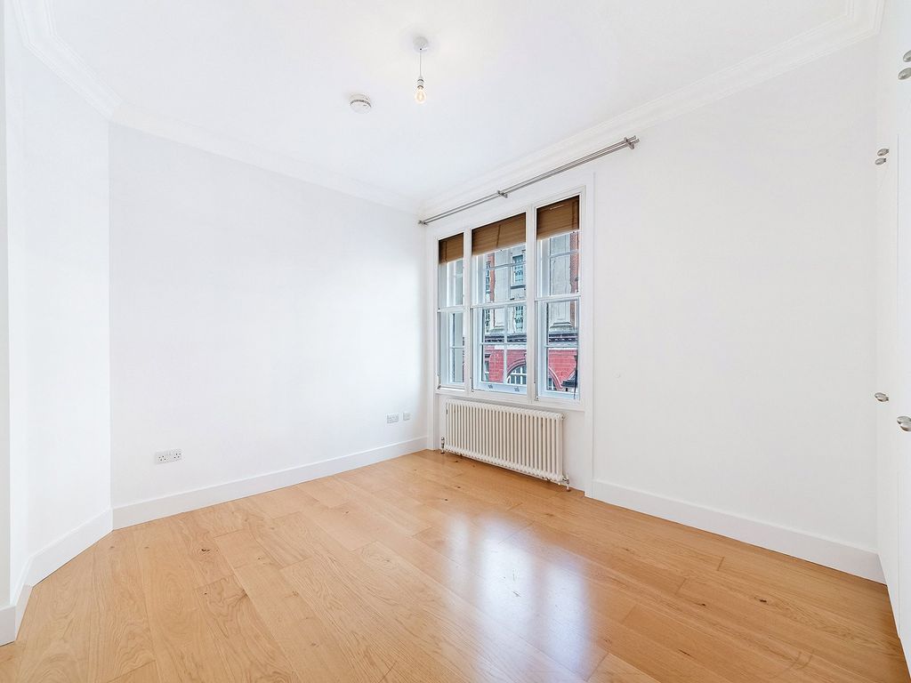 Property photo 3 of 9 Cranbourn Street