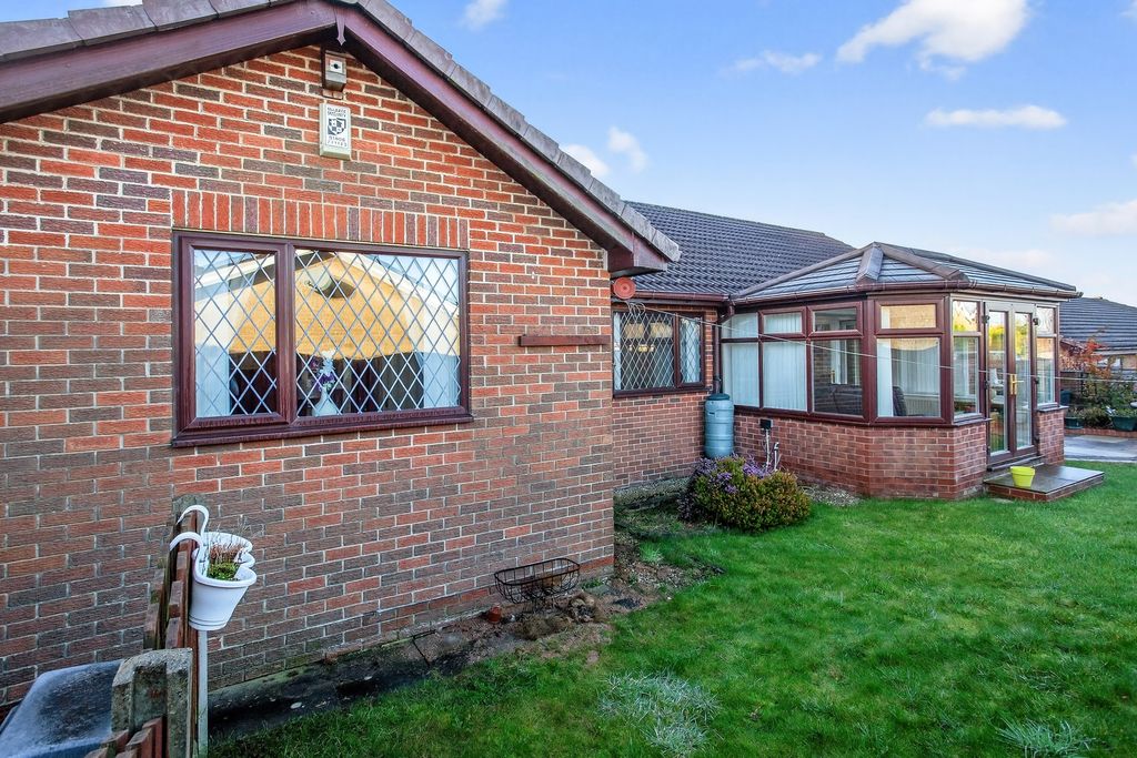 Property photo 3 of 27