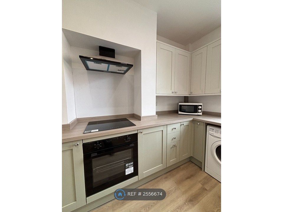 Property photo 1 of 14 Kitchen