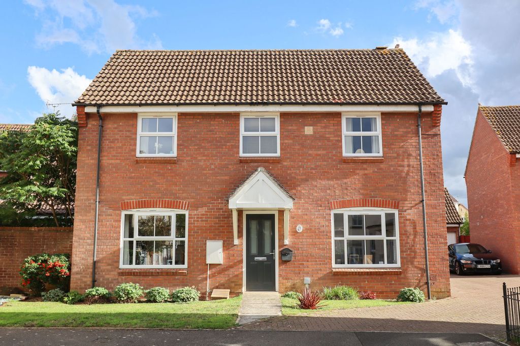 Property photo 1 of 15
