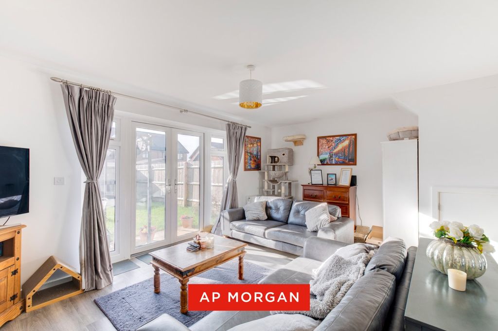 Property photo 2 of 16 Picture No. 04