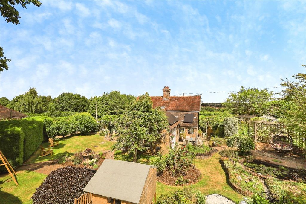 Property photo 2 of 24 Picture No. 25